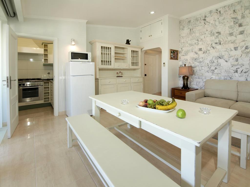 Sant'Amaro - Sea View Apartment Lagos Luaran gambar